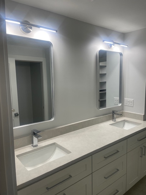 Double Vanity in Primary Bathroom - 50 E McMicken Ave