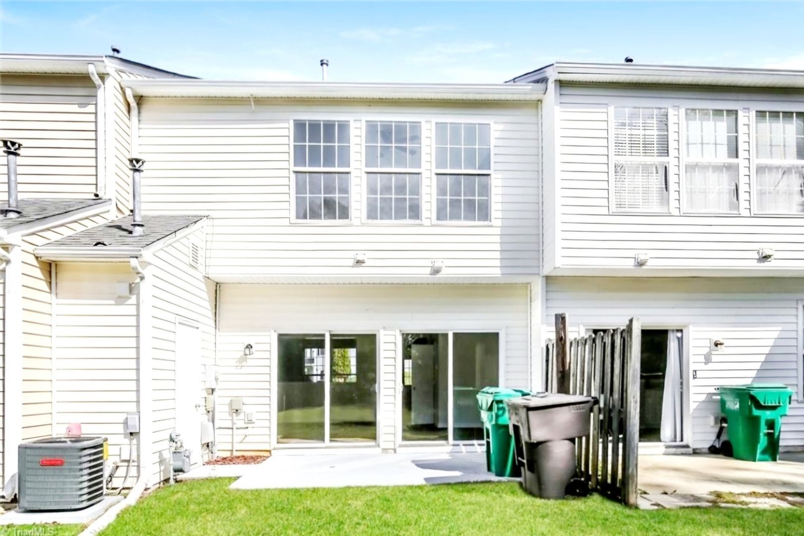 Building Photo - 3956 Elizabeth Glen Way