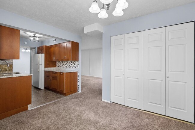 Building Photo - 7812 Hanover Pkwy