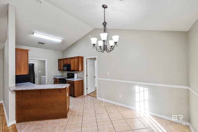 Building Photo - 16955 Heartland Cir