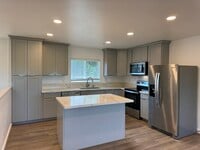 Building Photo - 41-675A Mokulama St