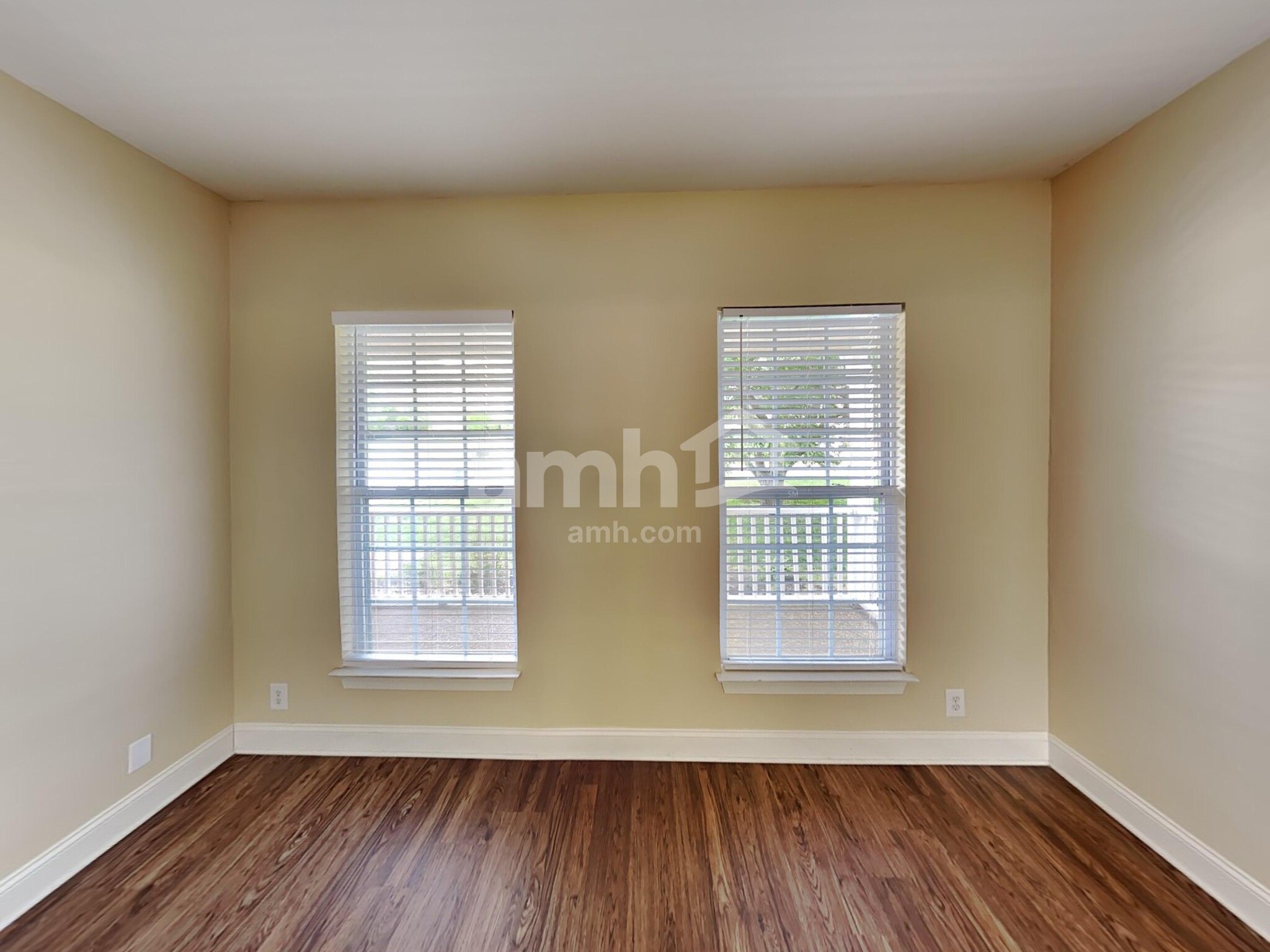 Building Photo - 6728 Autumn Oaks Dr