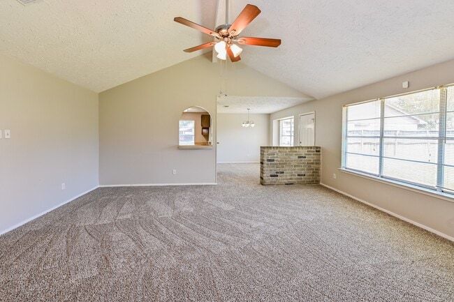 Building Photo - 8403 Rustwood Ct