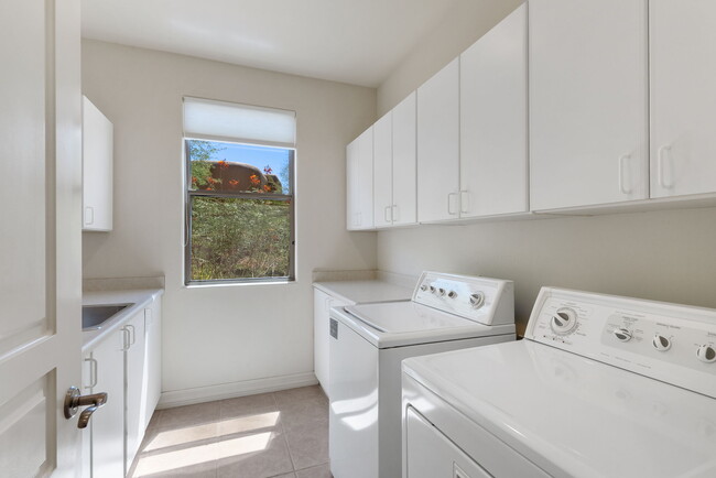 Building Photo - 22463 N 54th St