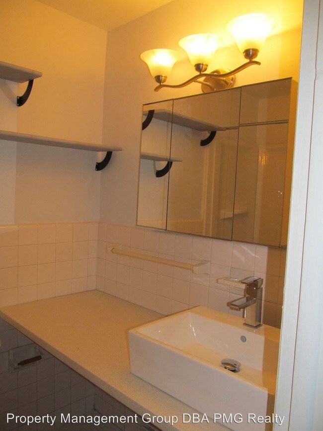 Building Photo - Studio, 1 bath Apartment - 1336 Lombard St