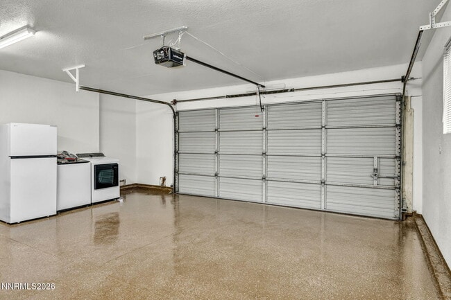 Building Photo - 13745 Kewanna Trail