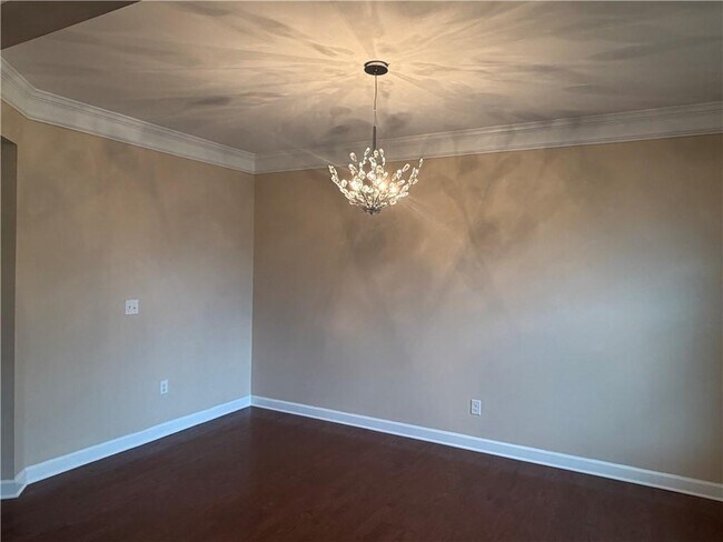Building Photo - 4525 Highfield Dr