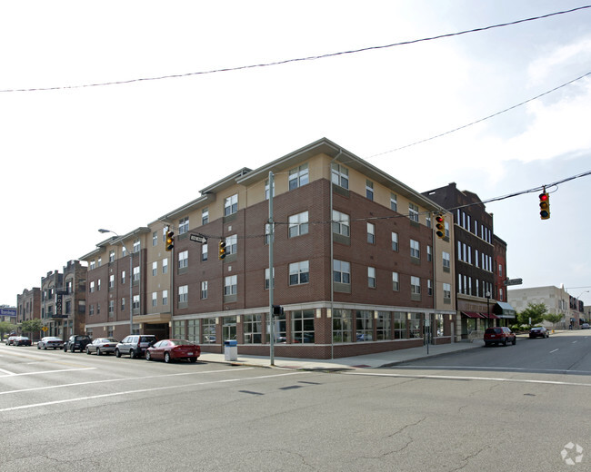 Building Photo - Pollock Apartments