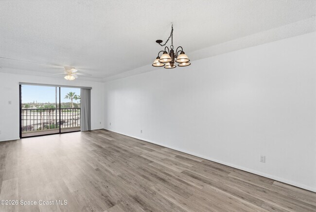 Building Photo - 500 Palm Springs Blvd