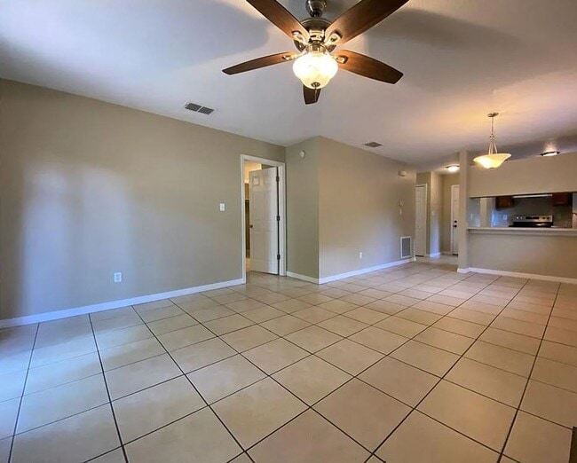 Building Photo - 3254 Howell Branch Rd