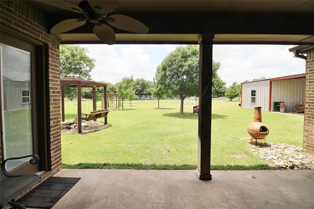 Building Photo - 5641 Country S Ln