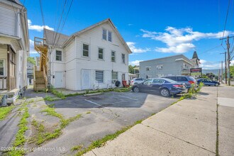 Building Photo - 1149 Luzerne St