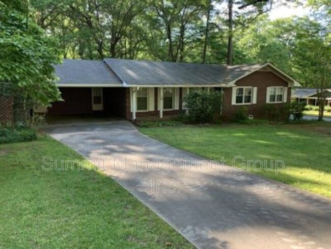 Building Photo - 200 Indian Creek Dr