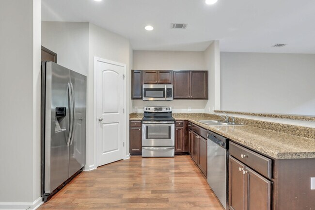 Building Photo - 100 Cantle Dr