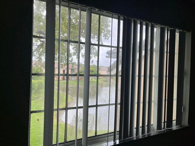 Building Photo - 4191 N Haverhill Rd