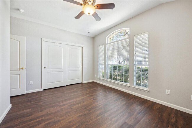 Building Photo - 8909 Copano Dr