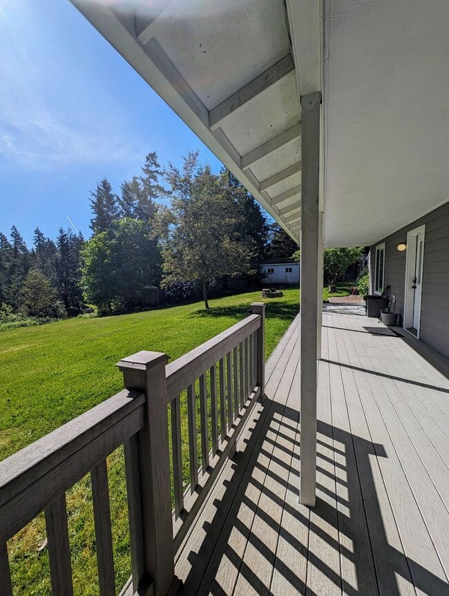 Building Photo - Large 4 Bedroom Home for rent in PO - Over Two Acres and Room to Roam!