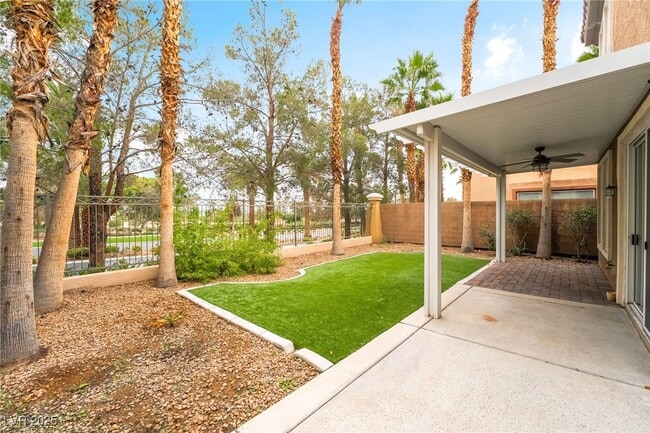 Building Photo - 62 Myrtle Springs Ct