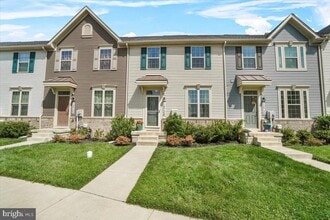Building Photo - 10732 Lamoka Ln
