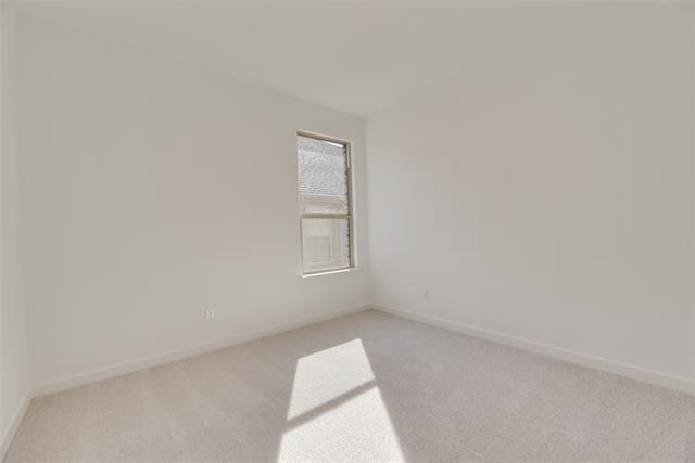 Building Photo - 1604 Adams Dr