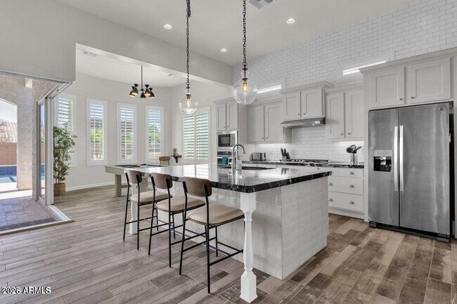 Building Photo - 4449 E Fountain St