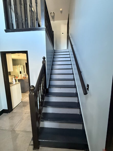 Building Photo - 785 Turner Dr