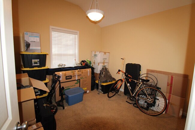 Building Photo - 2160 Waterwheel Dr