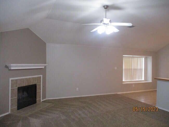 Building Photo - 5413 Chinkapin Ln