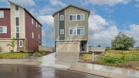 Building Photo - Three Bedroom  Home in Vantana