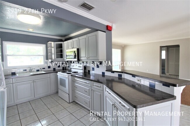 Building Photo - 3919 27th Pky