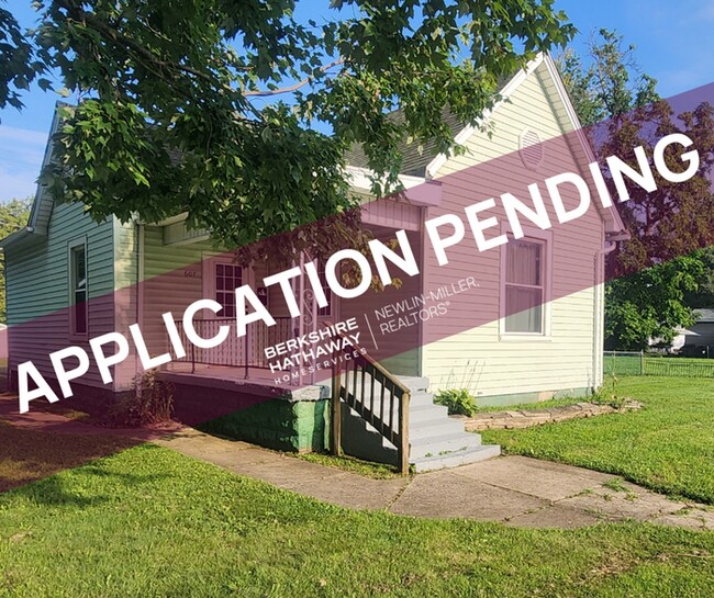 Primary Photo - 3 Bedroom Home w/Large Kitchen - Section 8 Welcome & Pets Negotiable Ready, Set, Move