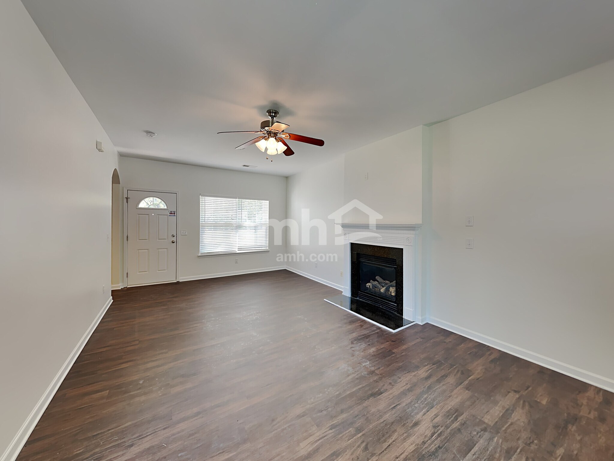 Building Photo - 2948 Clover Rd NW