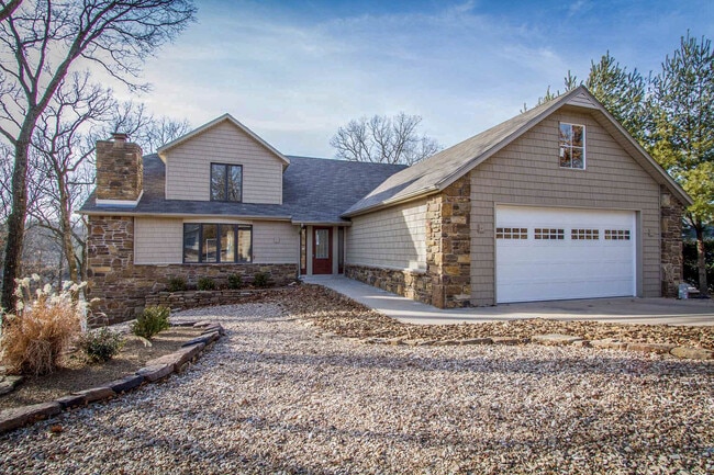 Building Photo - 20 Daviot Ln