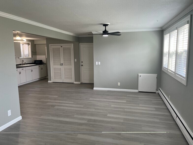 Building Photo - 22 Barone Cir
