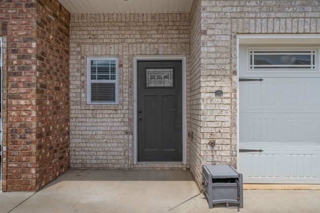 Building Photo - 345 Fallow Cir