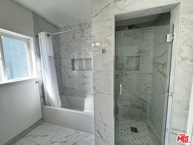 Building Photo - 1246 Edris Dr