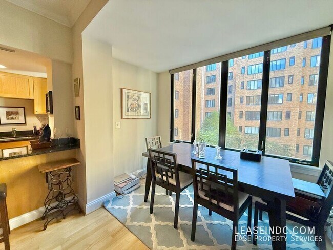 Building Photo - 1701 16th St NW