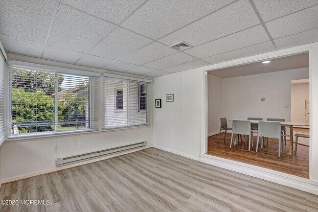 Building Photo - 125 Beechwood Ave