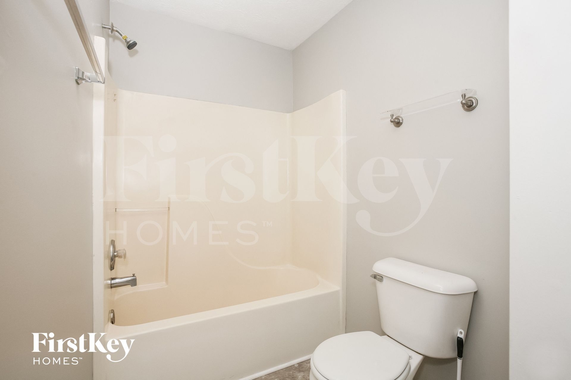 Building Photo - 16 Pondview Ct