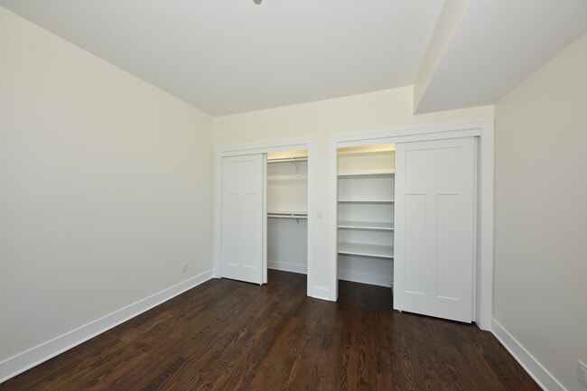 Building Photo - 104 E Prospect St