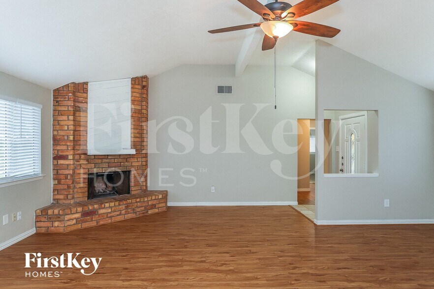 Building Photo - 2334 Webster Ranch Rd