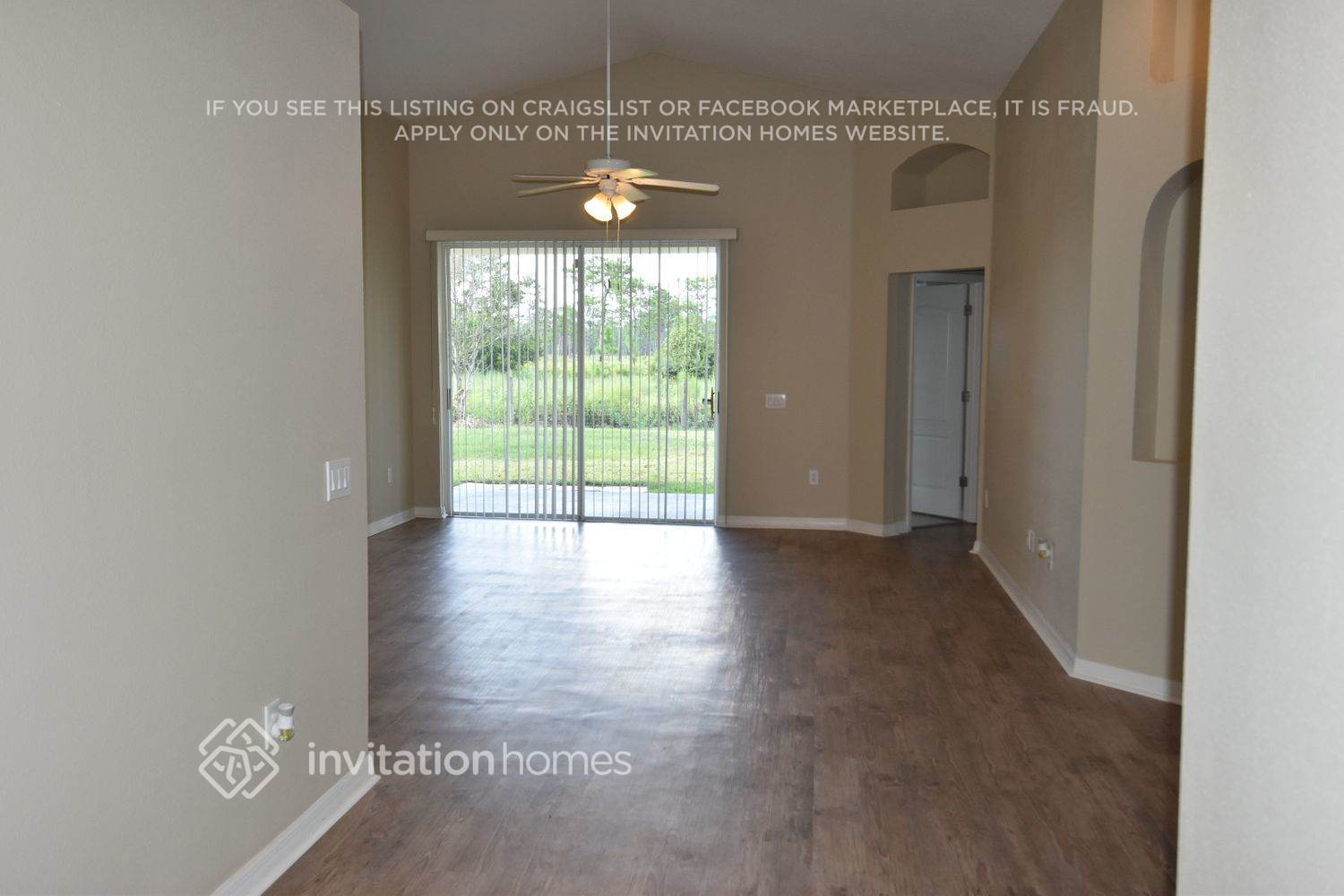 Building Photo - 8124 Alamosa Wood Ave