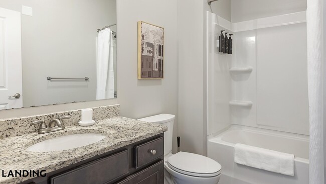 Building Photo - 187 N Church St