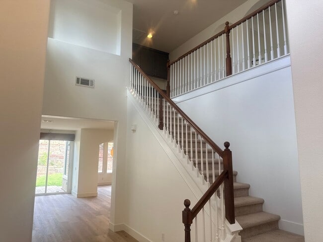 Building Photo - 5 Bedroom Harveston Home for Rent