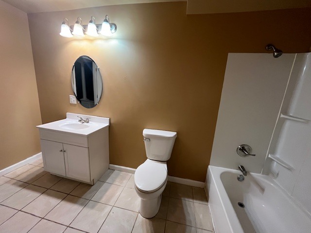 Building Photo - 411 Studebaker St