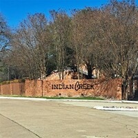 Building Photo - 955 Roaring Springs Rd