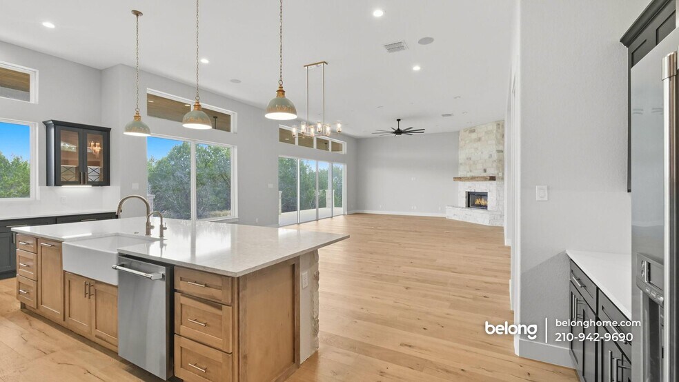 Building Photo - 103 River Mountain Dr