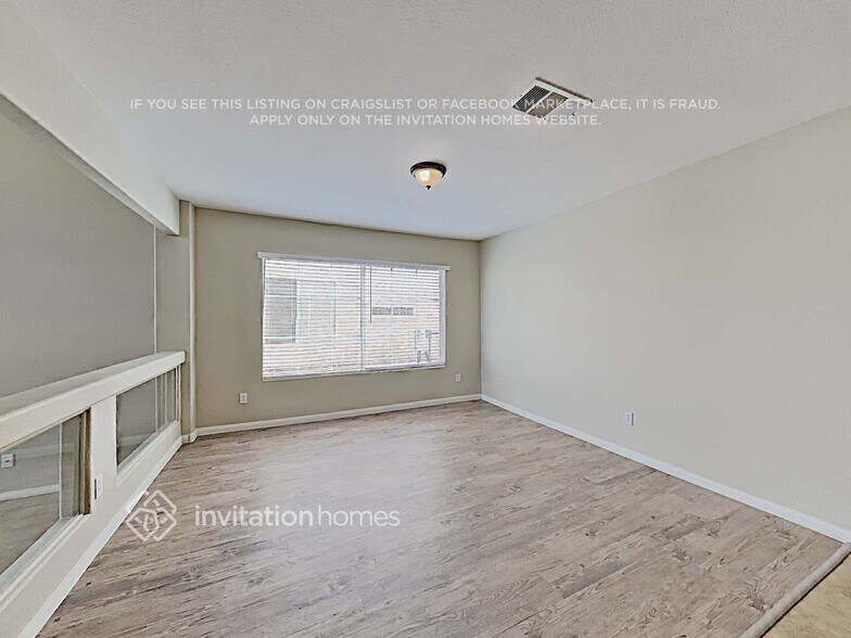 Building Photo - 557 Leap Frog Ave