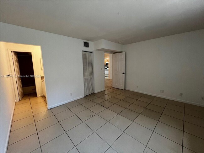 Building Photo - 2964 NW 55th Ave
