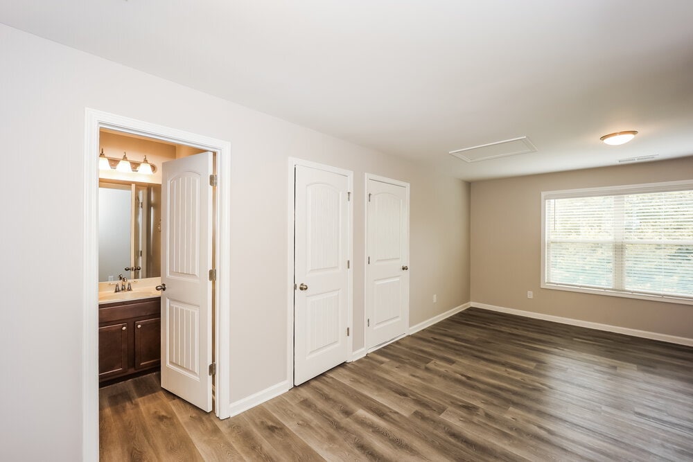Building Photo - 3232 Baylor Cir